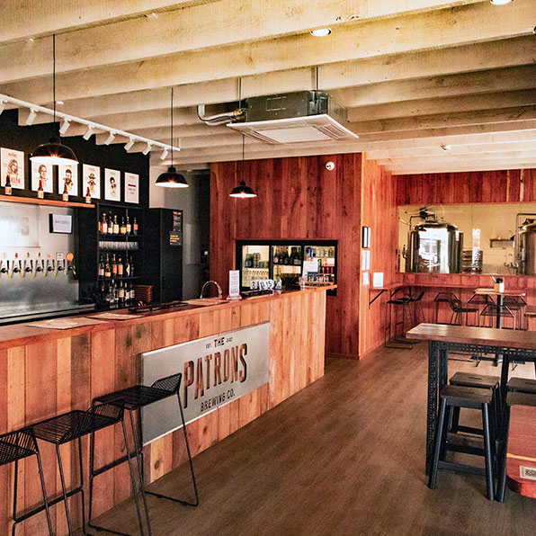 Interior bar, Patrons Brewery.